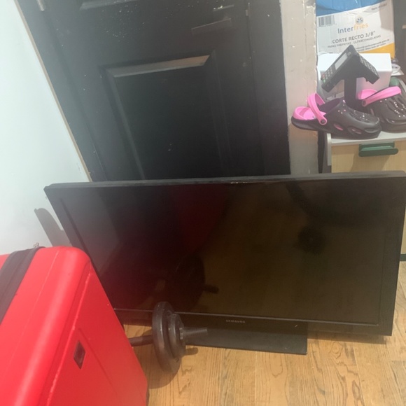 TV’s - Picture 2 of 2